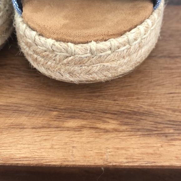 NWOT Toms Open Toe Alpargata Chambray Espadrille. - Picture 13 of 17